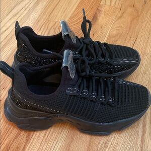 Steve Madden Stylish Black Knit Sneakers with Silver Accents